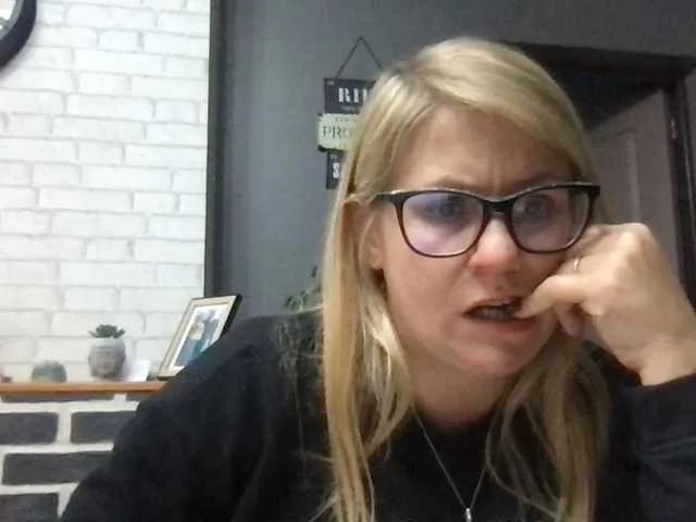 Lady-gloria6969 from BongaCams is Freechat