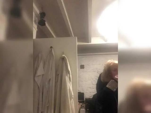 LadyJess from BongaCams is Freechat