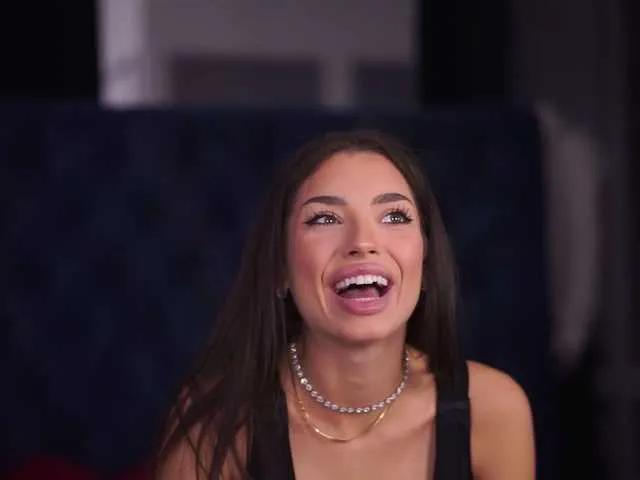 LalaRoze from BongaCams is Freechat