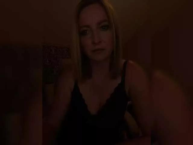Lalie from BongaCams