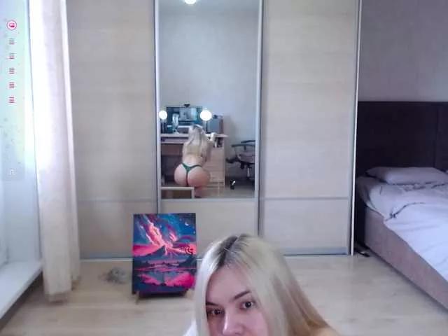 Lana--Nova from BongaCams