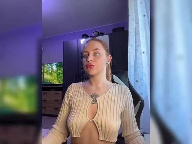 Checkout girls naked models with similar nickname. Cute sexy Free Models.