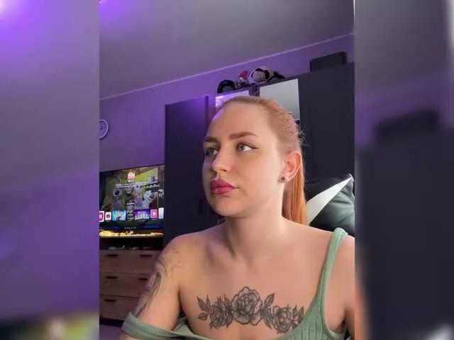 LanaKs from BongaCams