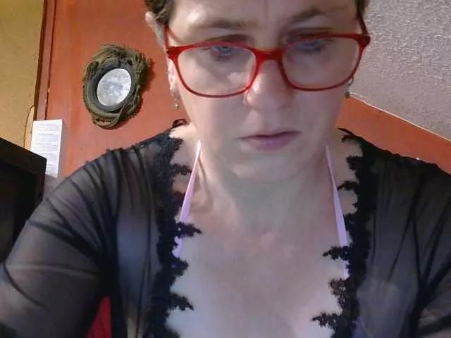 lanaxxx1 from BongaCams