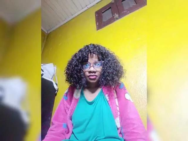 LaylahVaor from BongaCams