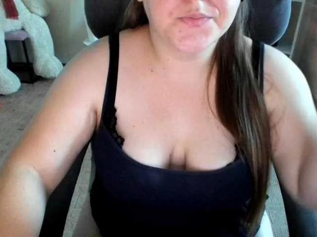 Leilia from BongaCams