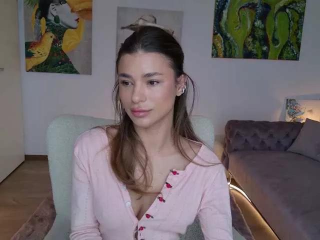 LennaGodess from BongaCams