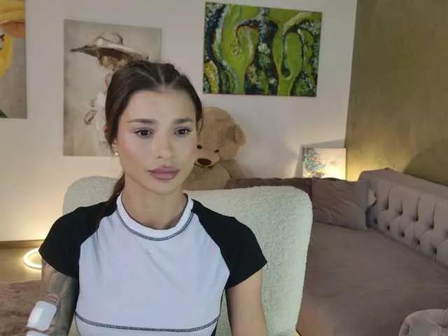 LennaGodess from BongaCams