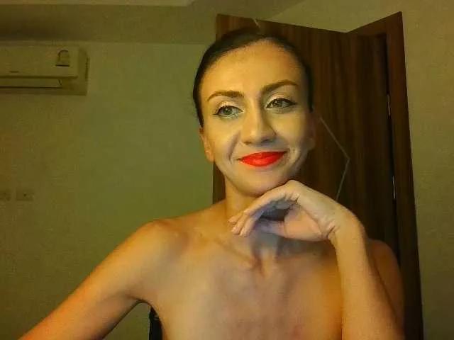 Leonor-sweet from BongaCams is Freechat
