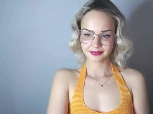 Checkout girls naked models with similar nickname. Cute sexy Free Models.