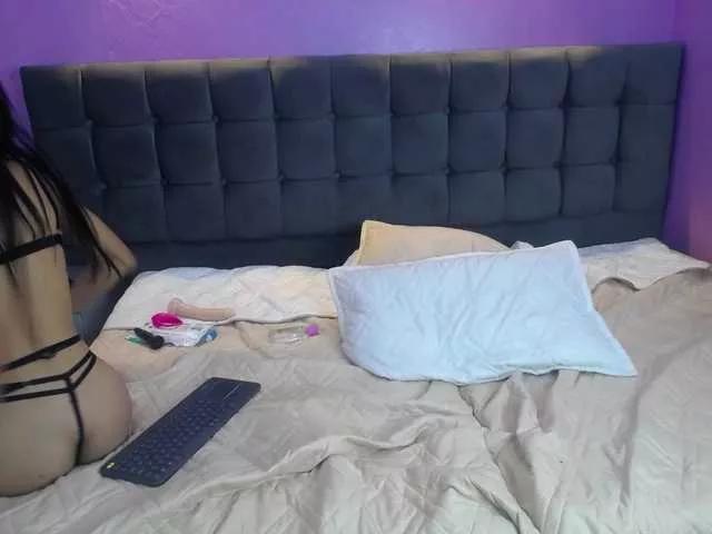 LiiaBlossom from BongaCams