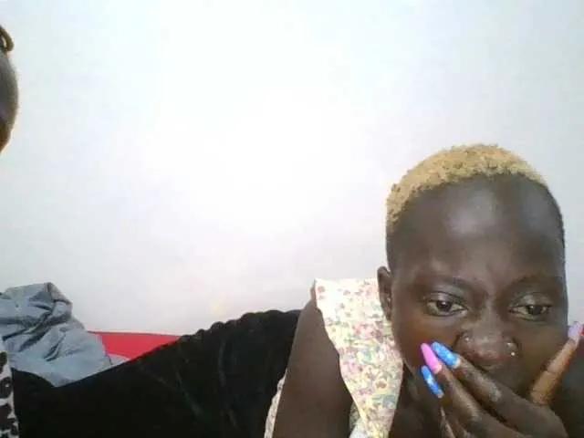 Lilbaby20 from BongaCams is Freechat