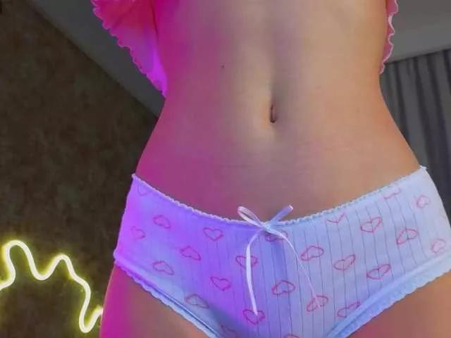 lili-roze from BongaCams