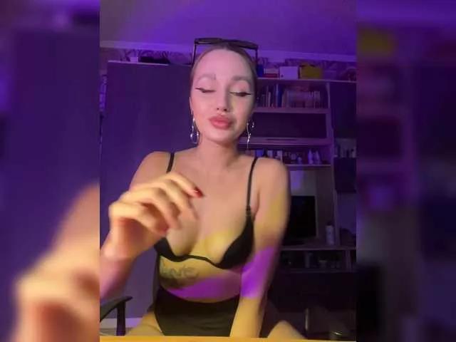 Checkout girls naked models with similar nickname. Cute sexy Free Models.