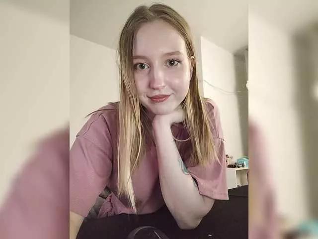 Lilith- from BongaCams