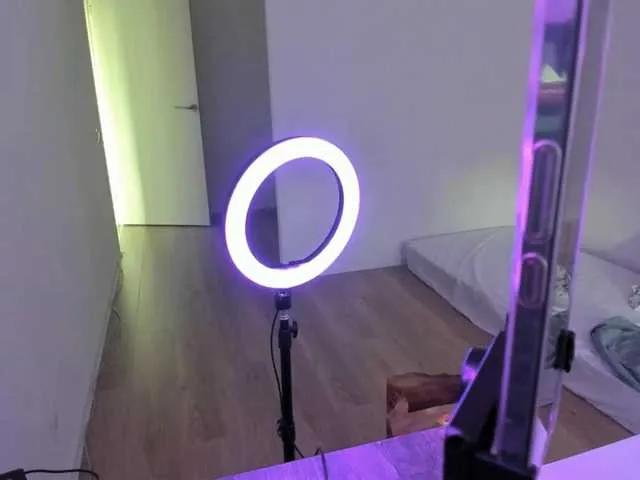 Lilith- from BongaCams