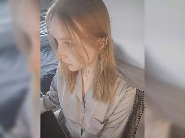 Lilith- from BongaCams