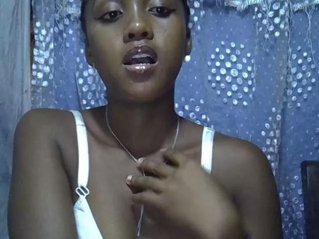 Lillteblackgirl from BongaCams