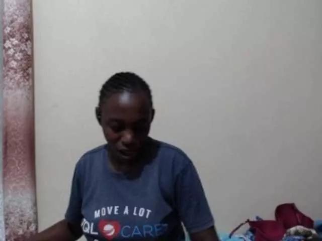 lilqueen1 from BongaCams