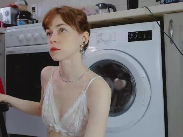LiluBarbarian from BongaCams