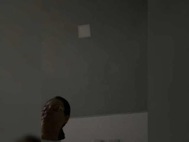 LilyBratz from BongaCams