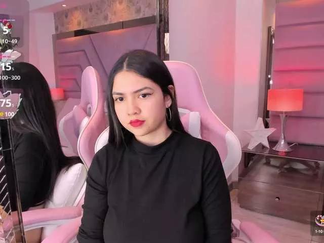 LilyColinns from BongaCams is Freechat