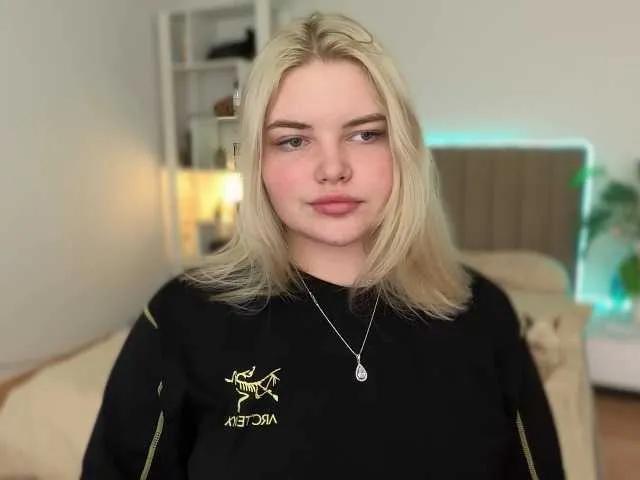 Lindablossom from BongaCams is Freechat