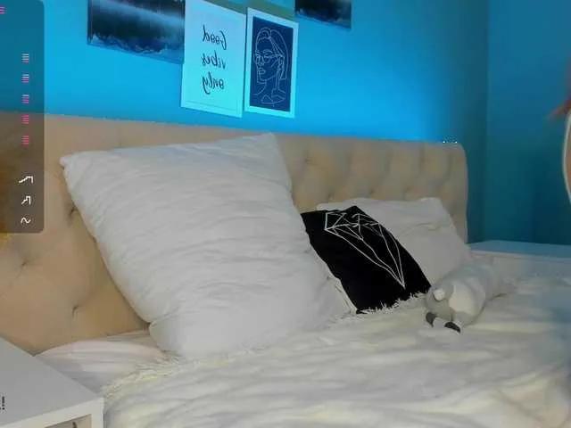 Checkout girls naked models with similar nickname. Cute sexy Free Models.