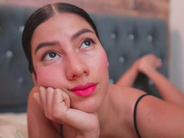 Little-Crazy from BongaCams
