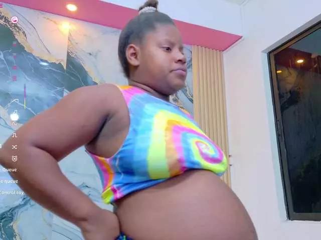 littlechocolate from BongaCams