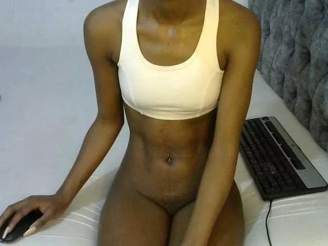 LittleMisscharming from BongaCams