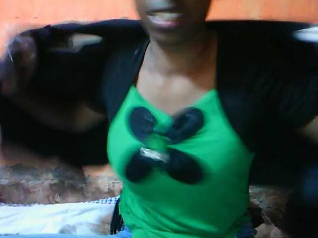 LITTLEQUEEN3 from BongaCams is Freechat