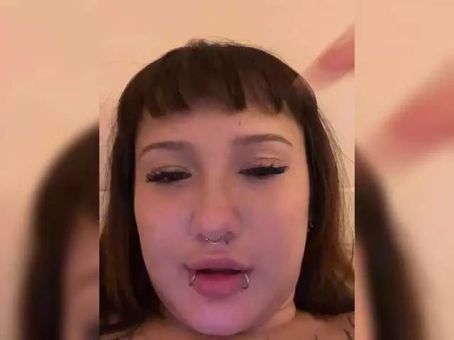 littlewetgirl from BongaCams is Freechat