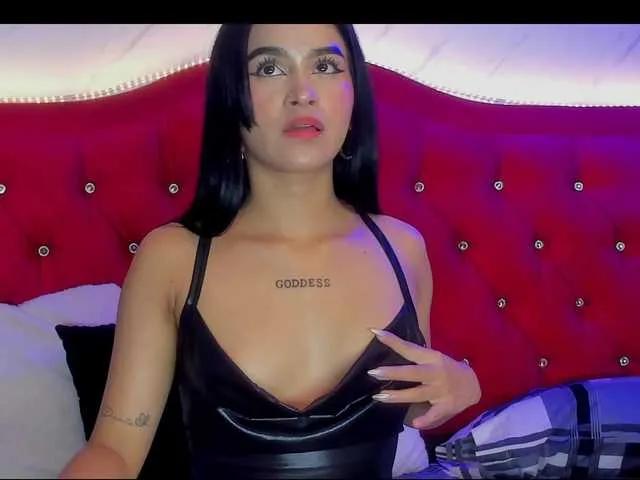 LizzyLaBelle from BongaCams