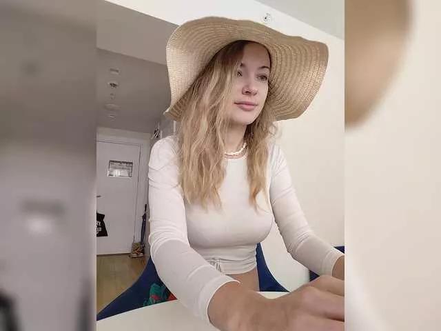 Checkout girls naked models with similar nickname. Cute sexy Free Models.