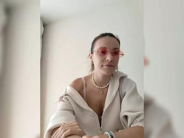 Checkout girls naked models with similar nickname. Cute sexy Free Models.