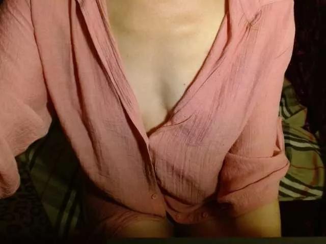 LorraineOSun from BongaCams is Freechat