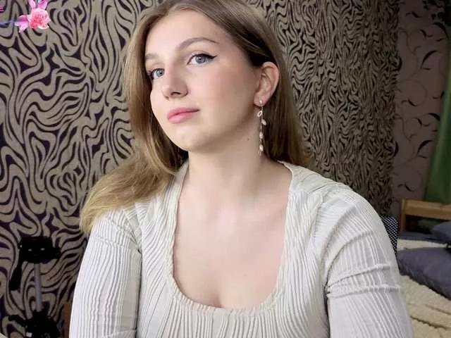 Checkout girls naked models with similar nickname. Cute sexy Free Models.