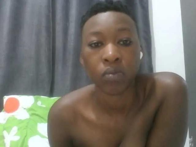 Luckyshee14 from BongaCams is Freechat