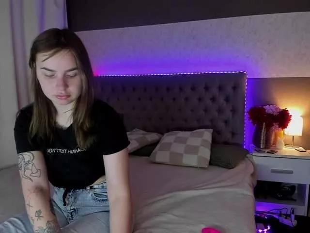 Checkout girls naked models with similar nickname. Cute sexy Free Models.