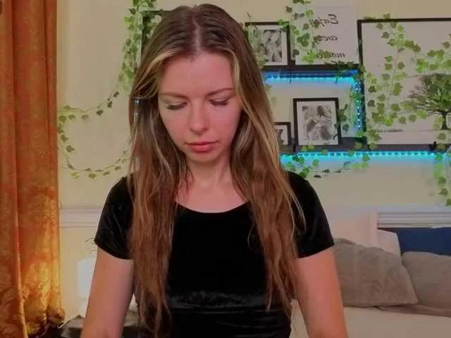 LunaRishi from BongaCams is Freechat