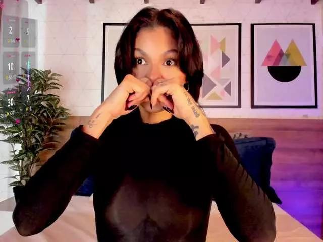 LunaRuso from BongaCams is Freechat