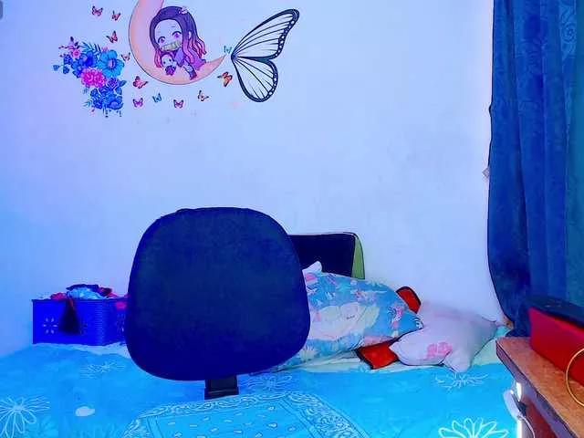 lyalatin4 from BongaCams