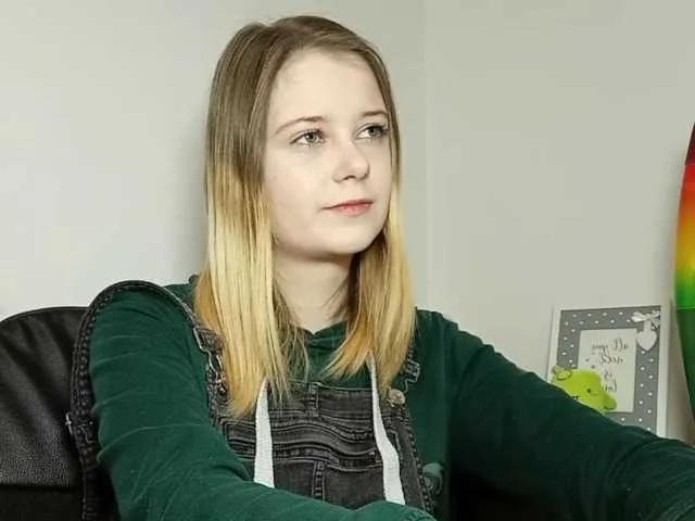 LydiaAngel from BongaCams is Freechat