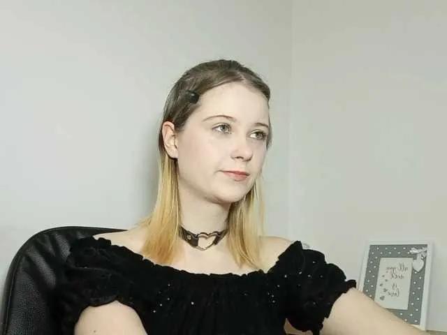 Checkout girls naked models with similar nickname. Cute sexy Free Models.