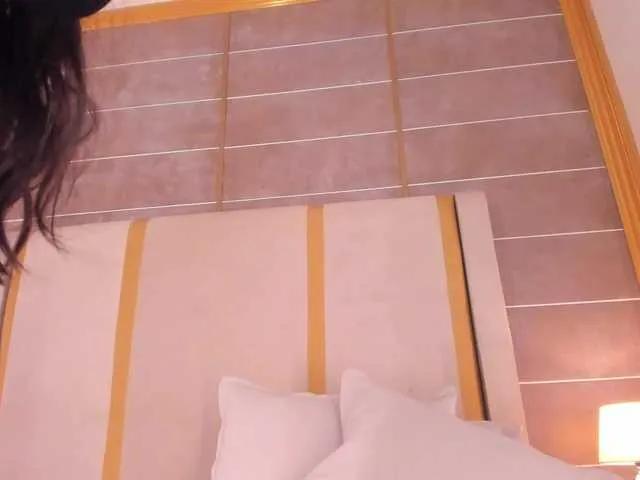 lyrabellini from BongaCams is Freechat