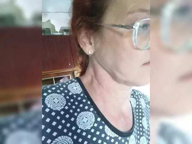 Madam-oss from BongaCams