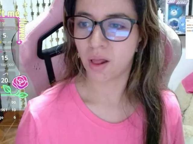 Maggie-Fox from BongaCams