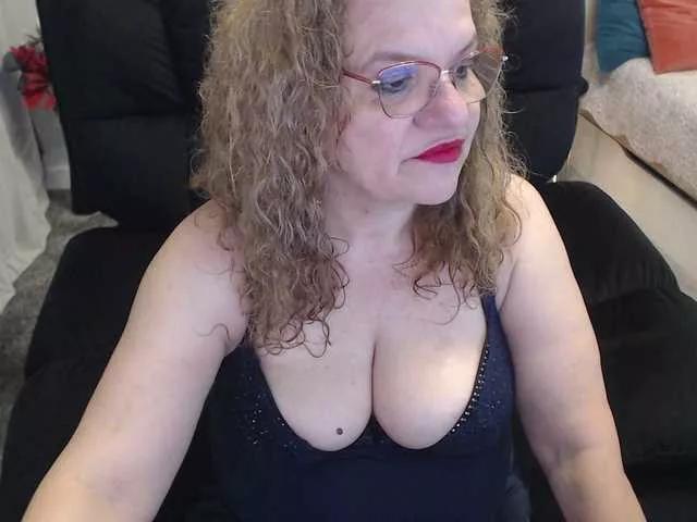 maggiemilff68 from BongaCams