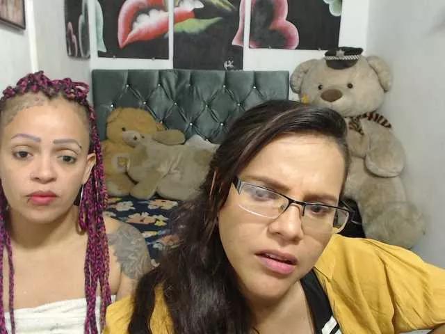 Manazahot99 from BongaCams